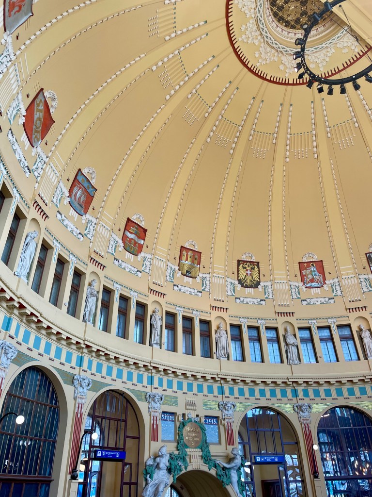 Photo of Prague's Hlavní Nádraží station